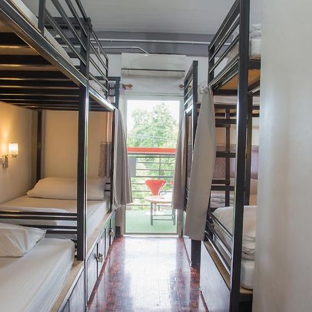 Cassette Hostel Chiang Mai Esterno foto