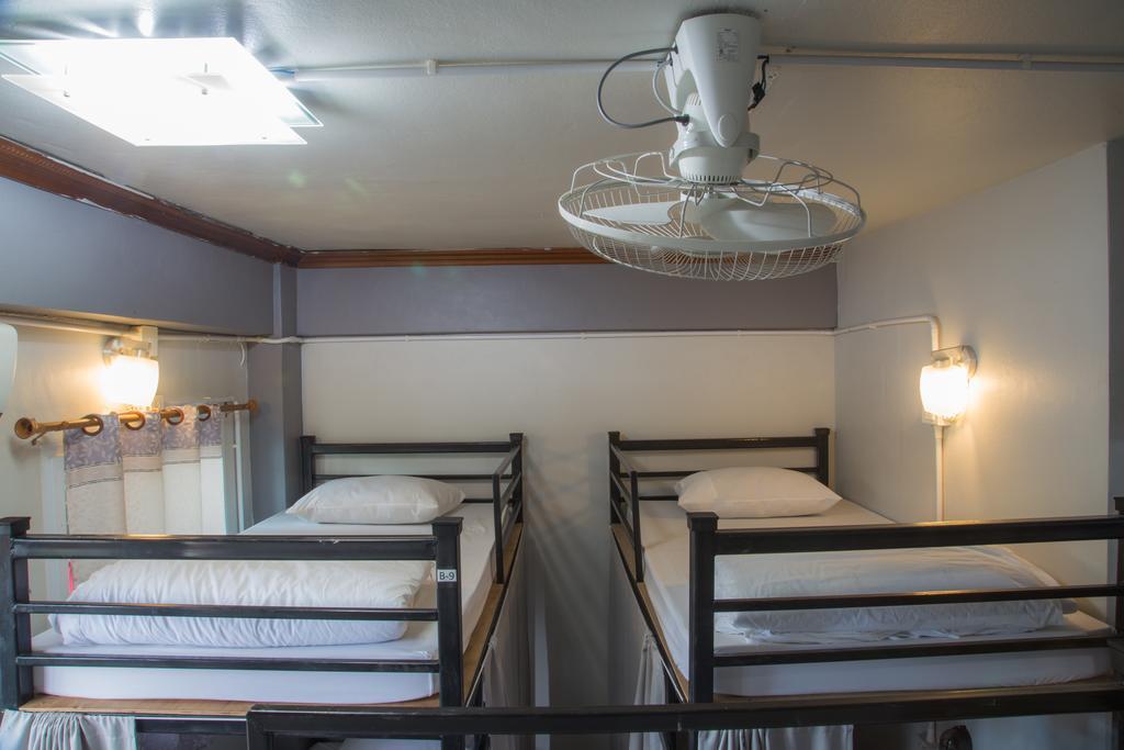 Cassette Hostel Chiang Mai Esterno foto