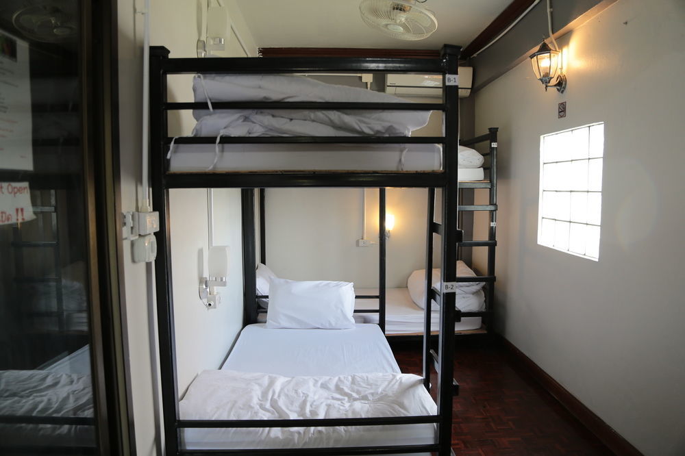 Cassette Hostel Chiang Mai Esterno foto