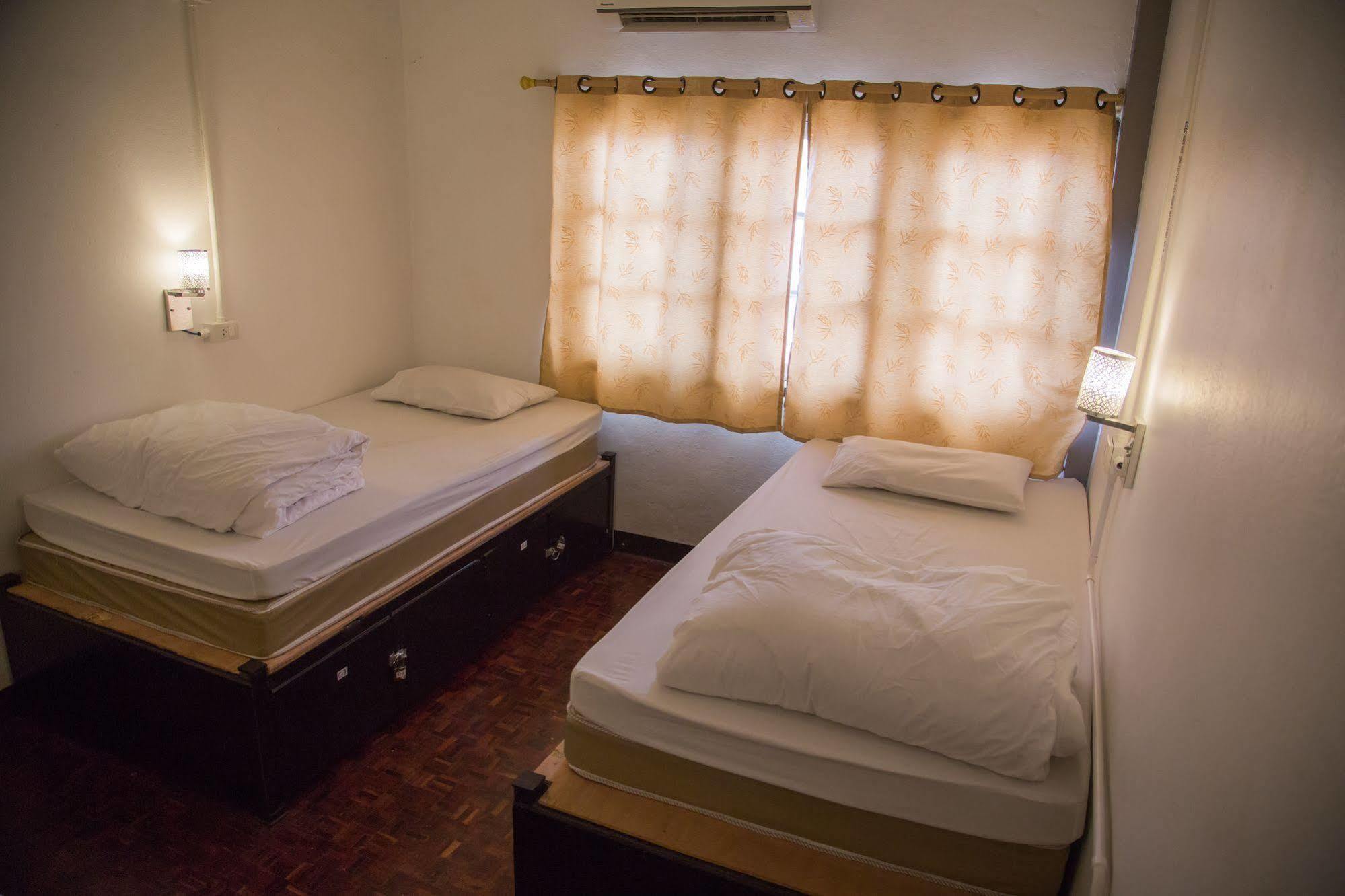 Cassette Hostel Chiang Mai Esterno foto