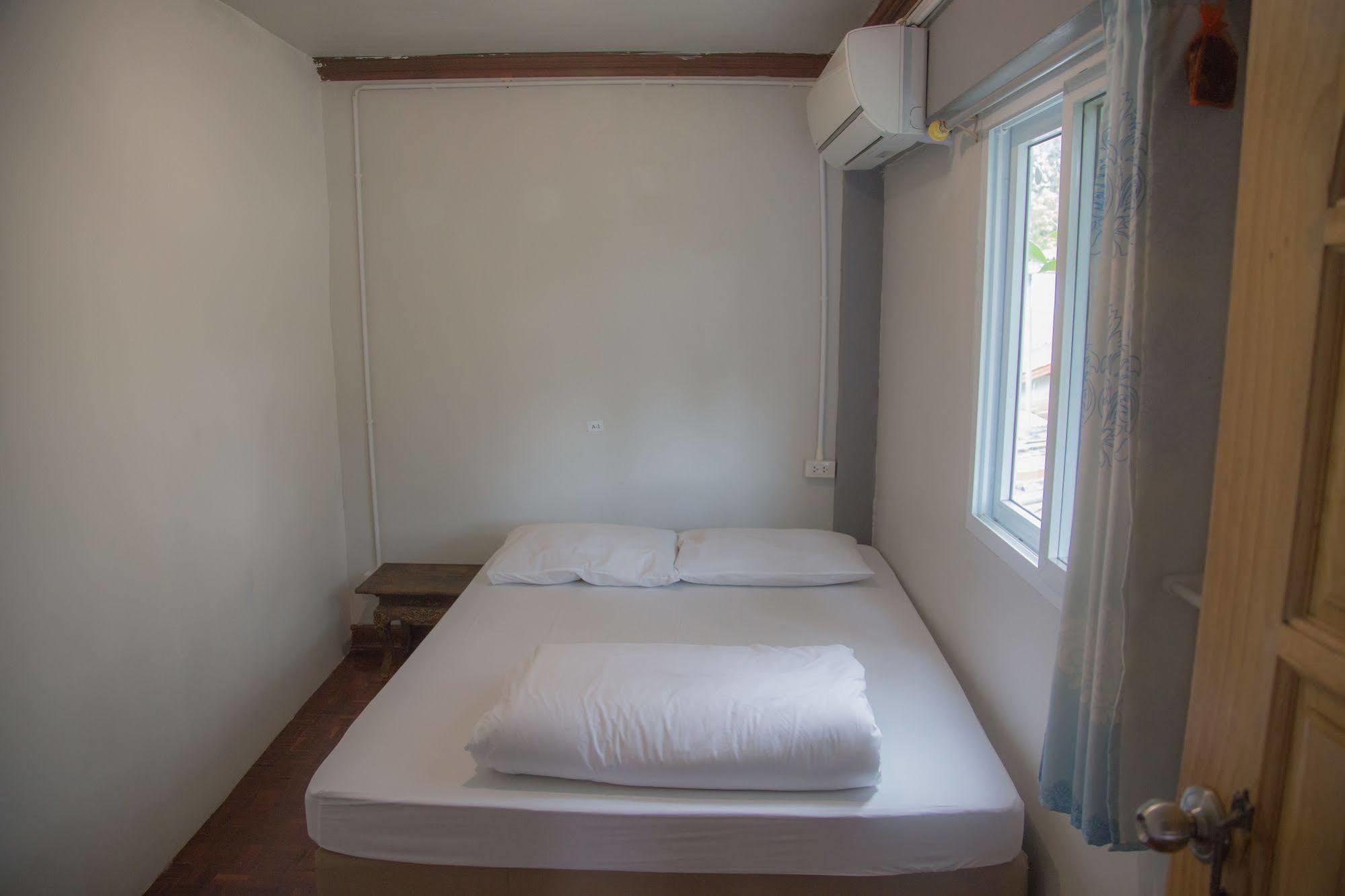 Cassette Hostel Chiang Mai Esterno foto