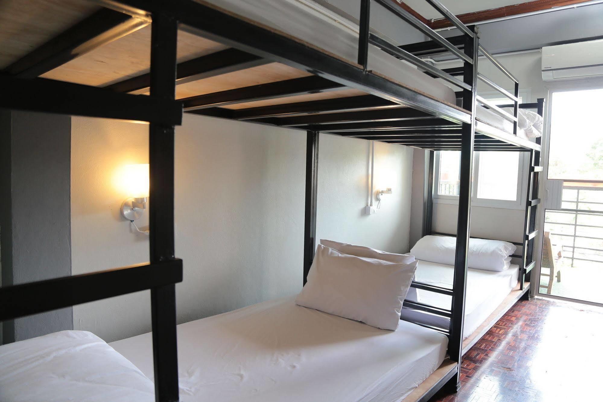Cassette Hostel Chiang Mai Esterno foto