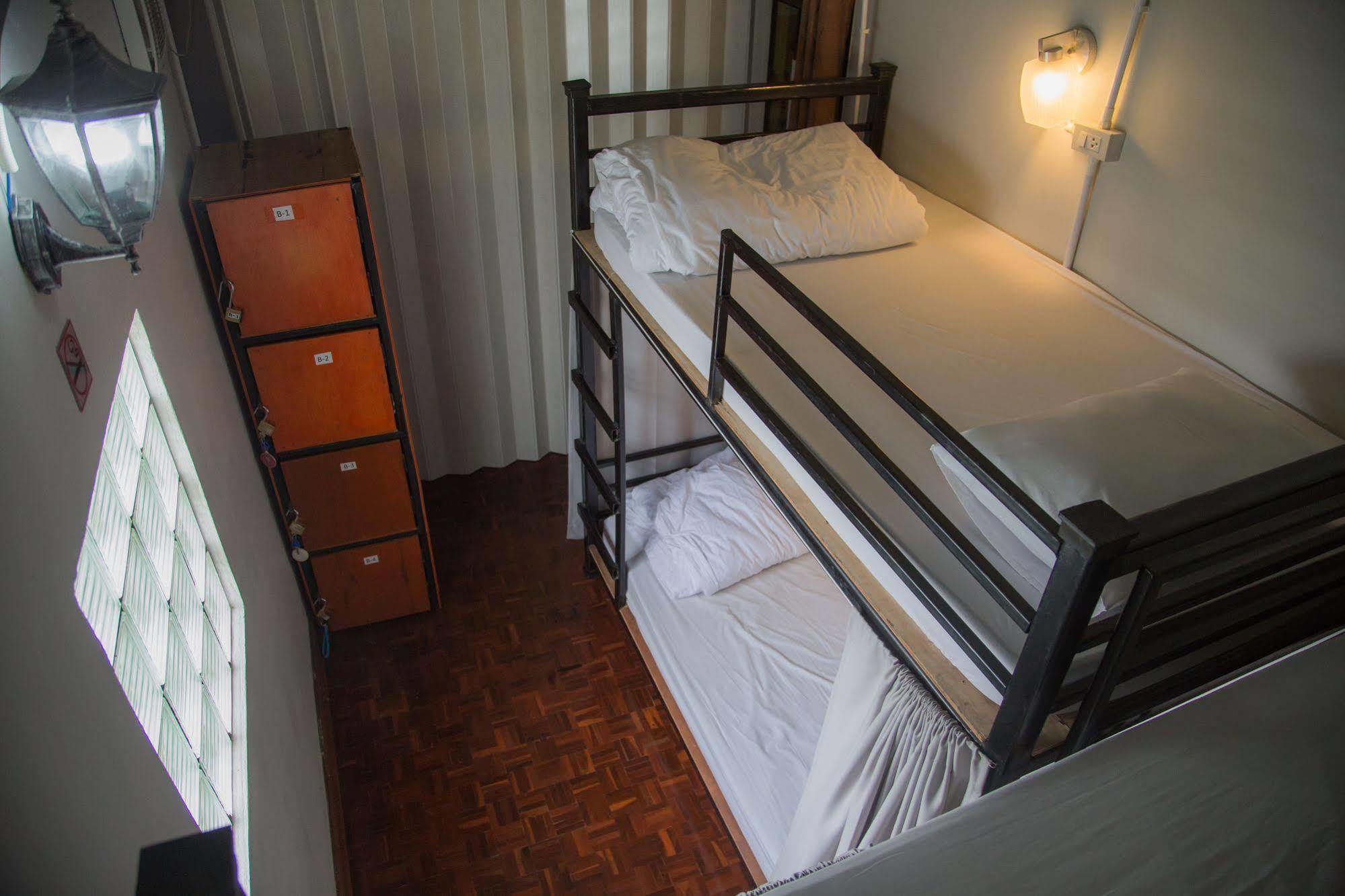 Cassette Hostel Chiang Mai Esterno foto